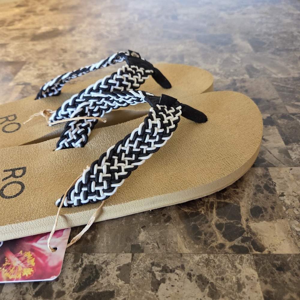 Roxy sz 8 braided blk/wht thong flip flops sandals NWT casual summer vacation - Picture 3 of 9